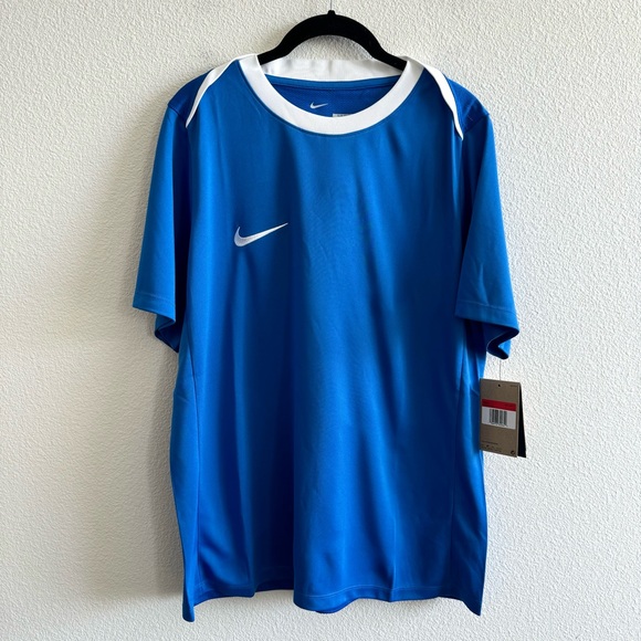 NWT Nike Blue Dri-Fit Slim Fit Football Soccer Jersey Short Sleeve White Collar - Picture 2 of 10